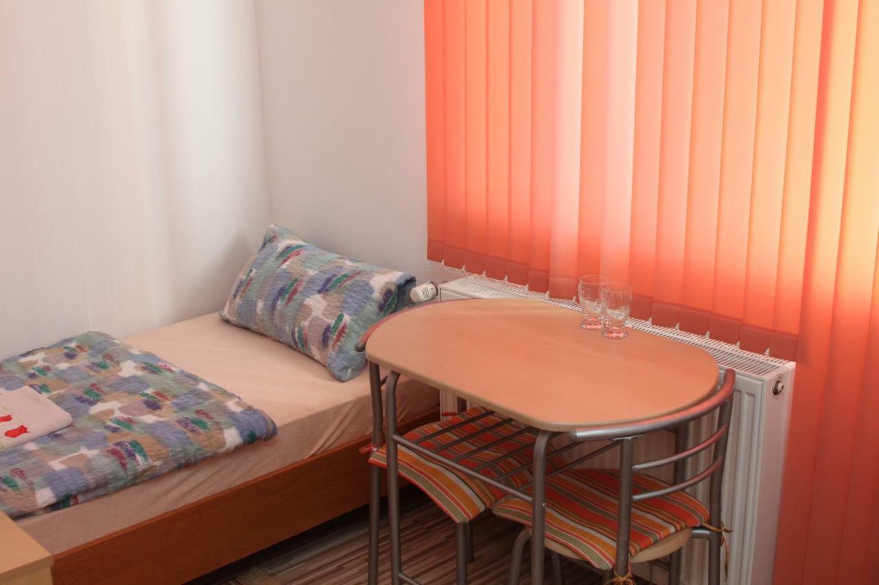 Pension Motel Anna Lenora Exterior foto